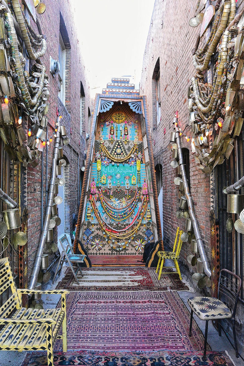 A Dead Old Building's New Lively Stories